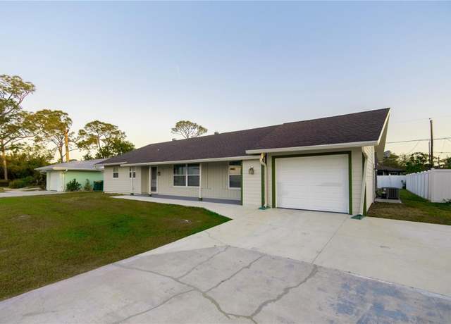 Property at 536 Lakehurst Ave NW, Port Charlotte, FL 33952, 3 beds, 2.5 baths