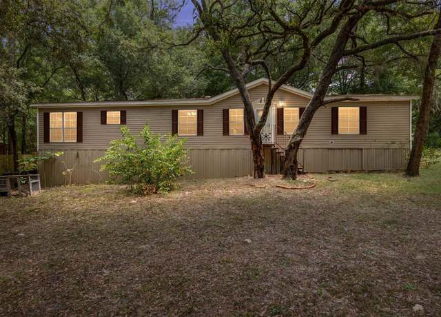 Property at 6380 Little Lake Geneva Rd, Keystone Heights, FL 32656, 3 beds, 2 baths