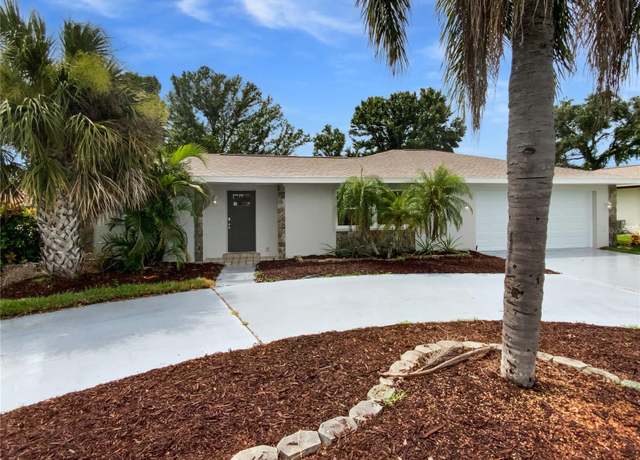 Property at 1019 Deer Run, Venice, FL 34293, 3 beds, 3 baths