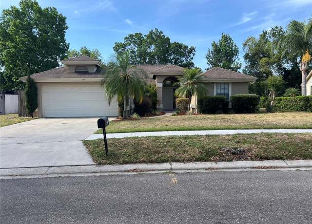 Property at 840 Lake Jackson Cir, Apopka, FL 32703, 4 beds, 2 baths