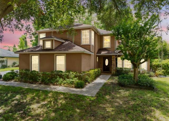 Property at 556 Lake Ave, Altamonte Springs, FL 32701, 3 beds, 2.5 baths