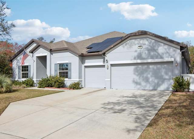 Property at 32 Birchtree St, Homosassa, FL 34446, 4 beds, 3 baths