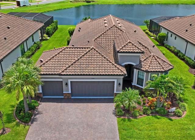 Property at 11240 Egeria Dr, Odessa, FL 33556, 3 beds, 3 baths