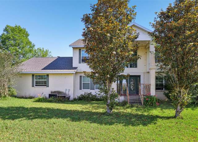 Property at 16249 SE 162nd Ct, Weirsdale, FL 32195, 4 beds, 2.5 baths