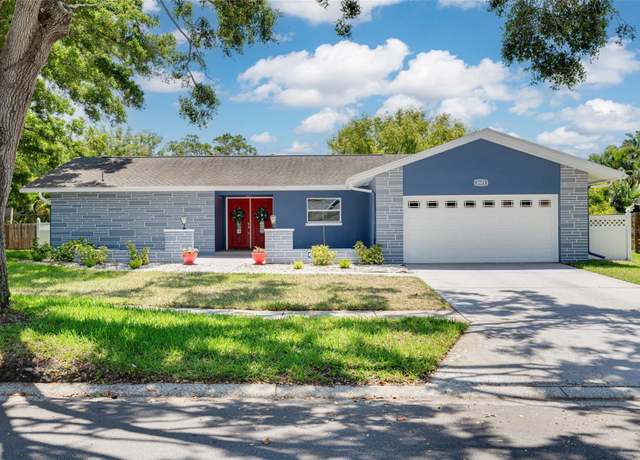 Property at 2671 Clubhouse Dr N, Clearwater, FL 33761, 3 beds, 2 baths