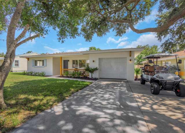 Property at 245 Grove Cir N, Dunedin, FL 34698, 3 beds, 2 baths
