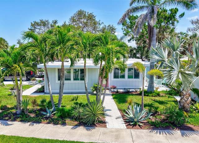 Property at 643 Calle Del Otono, Sarasota, FL 34242, 2 beds, 1.5 baths