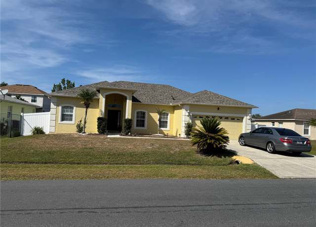 Property at 708 Pincon Ln, Kissimmee, FL 34759, 3 beds, 2 baths