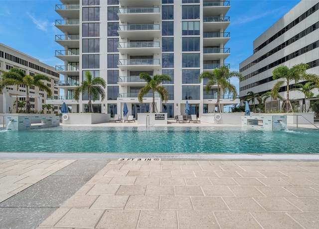 Property at 301 1st St S #205, St Petersburg, FL 33701, 2 beds, 3.5 baths