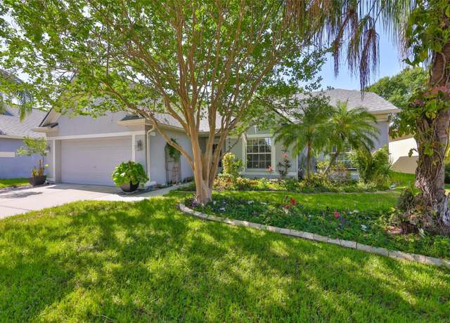 Property at 7649 Nottinghill Sky Dr, Apollo Beach, FL 33572, 3 beds, 2 baths