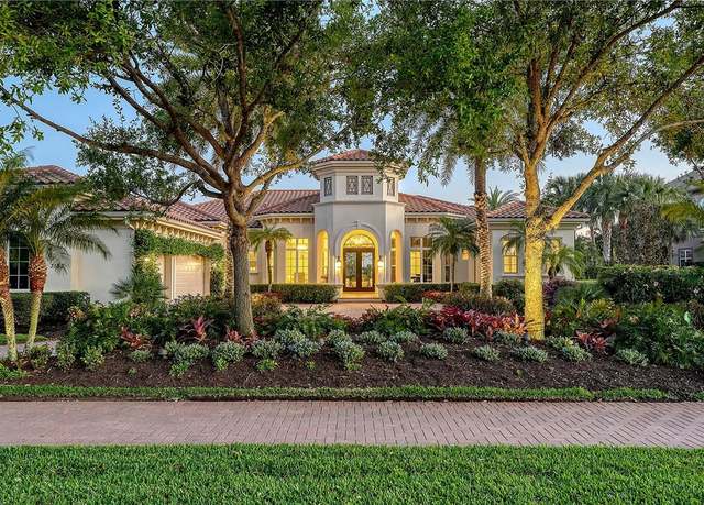 Property at 3153 Founders Club Dr, Sarasota, FL 34240, 4 beds, 4.5 baths