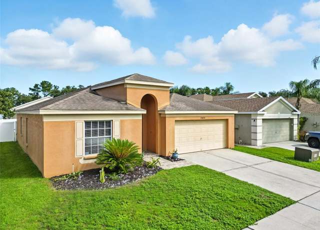 Property at 26850 Middleground Loop, Wesley Chapel, FL 33544, 3 beds, 2 baths