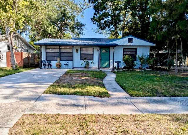 Property at 2825 16th Ave N, St Petersburg, FL 33713, 3 beds, 2 baths