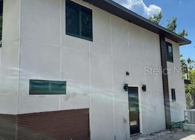 Property at 3911 6th Ave W, Palmetto, FL 34221, 4 beds, 2.5 baths