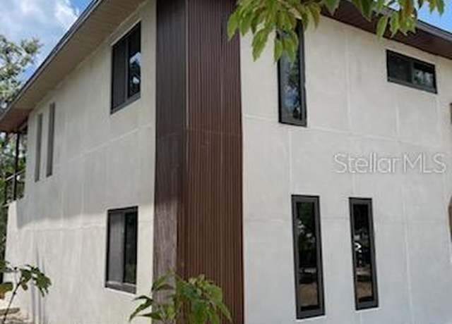 Property at 3911 6th Ave W, Palmetto, FL 34221, 4 beds, 2.5 baths