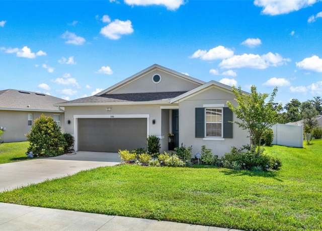 Property at 31760 Broadwater Ave, Leesburg, FL 34748, 4 beds, 2 baths
