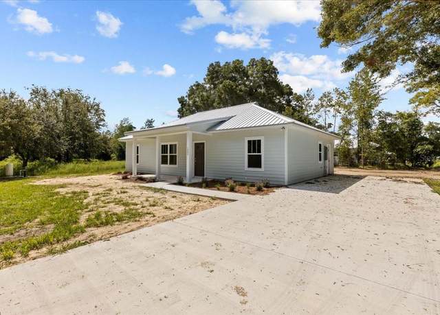 Property at 1195 Ricks St, Bell, FL 32619, 3 beds, 2 baths