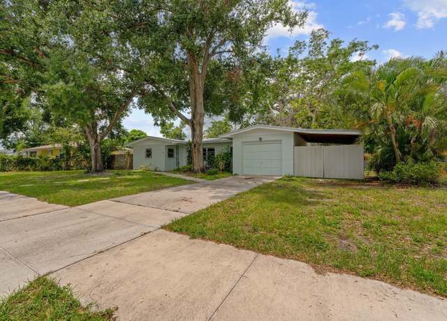 Property at 1309 11th Ave W, Palmetto, FL 34221, 3 beds, 2 baths