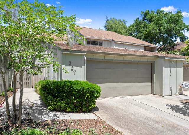 Property at 207 Pine Cone Trl, Ormond Beach, FL 32174, 3 beds, 2.5 baths