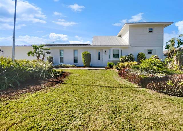Property at 7326 Shepherd St, Sarasota, FL 34243, 3 beds, 3 baths