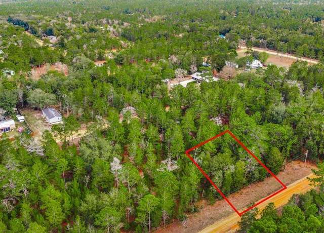 Property at 118 Cardinal St, Interlachen, FL 32148