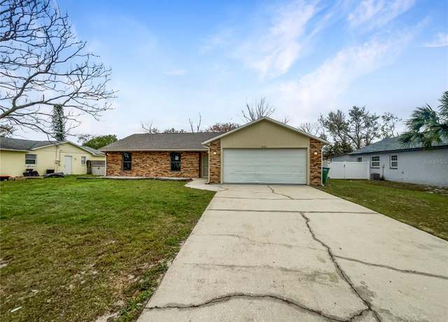 Property at 832 Yellowbird Ave, Deltona, FL 32725, 3 beds, 2 baths