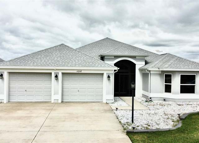 Property at 11216 Roz Way, Oxford, FL 34484, 4 beds, 2 baths