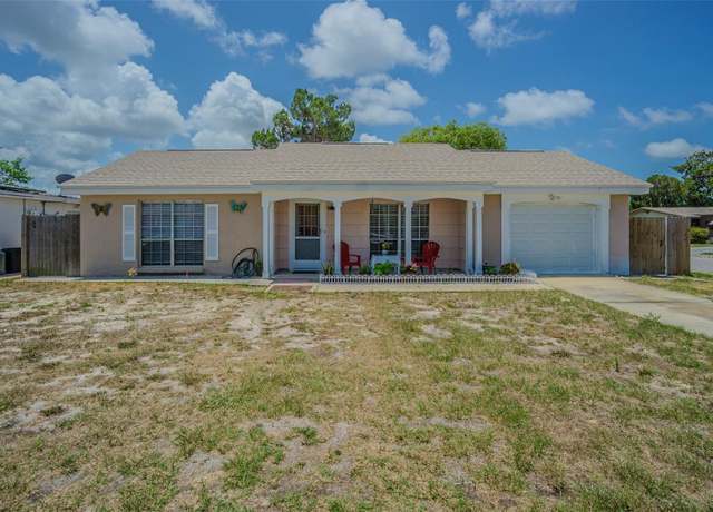Property at 4150 Woodsville Dr, New Port Richey, FL 34652, 3 beds, 3 baths