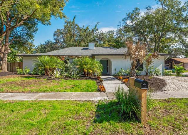 Property at 11219 93rd St, Largo, FL 33773, 4 beds, 2 baths