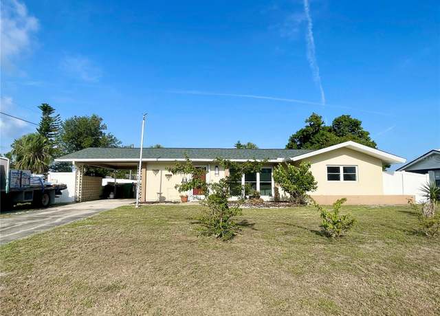 Property at 3122 Scranton St, Port Charlotte, FL 33952, 2 beds, 2 baths