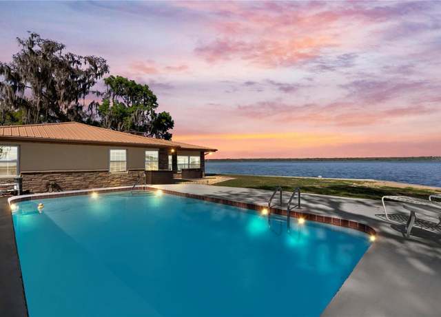 Property at 830 County RD 457, Lake Panasoffkee, FL 33538, 2 beds, 1 bath
