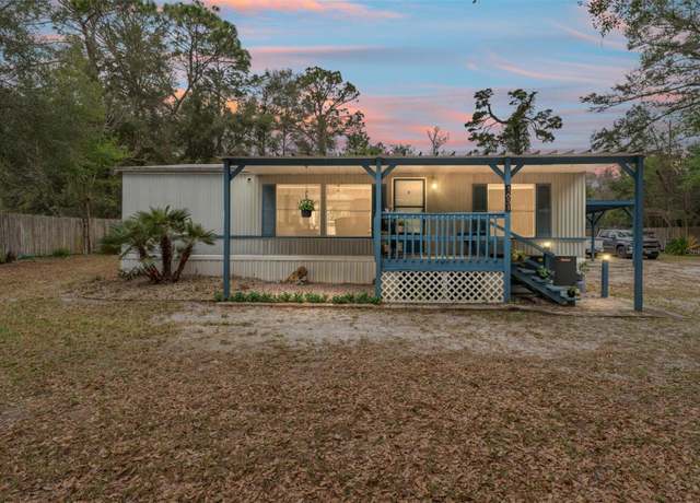 Property at 1631 SE 178th Ln, Summerfield, FL 34491, 2 beds, 2 baths