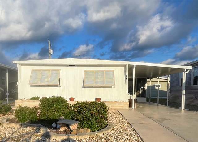 Property at 808 Bogie, Venice, FL 34285, 2 beds, 1.5 baths