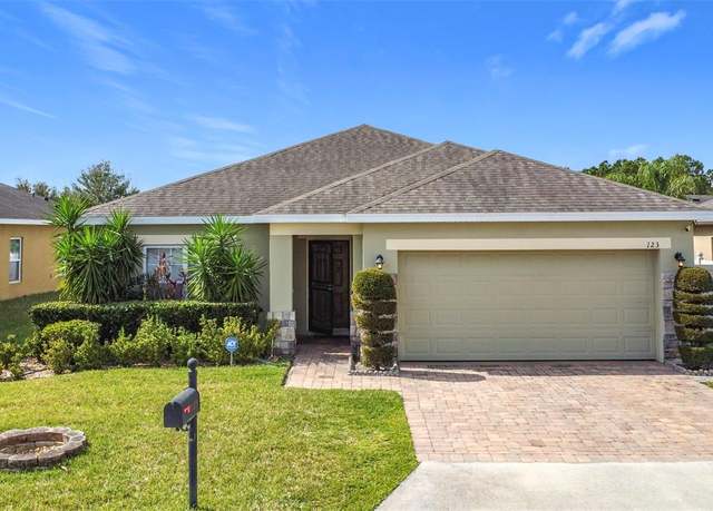 Property at 123 Vitoria Rd, Davenport, FL 33837, 4 beds, 2 baths