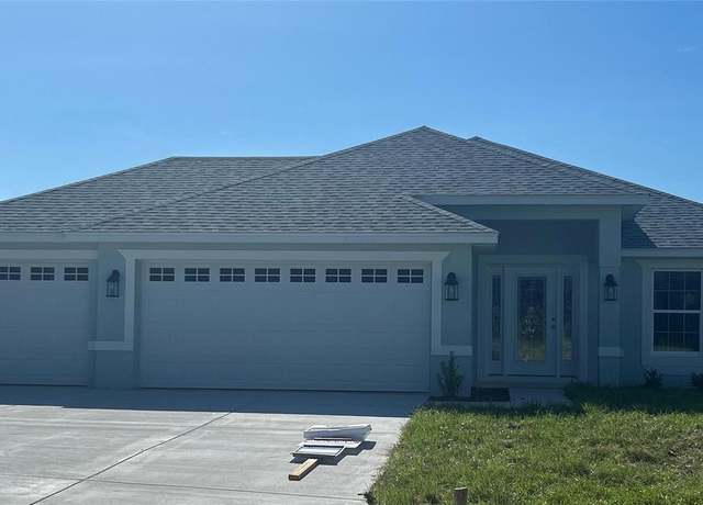 Property at 1240 Heron Point Dr, Inverness, FL 34453, 4 beds, 3 baths