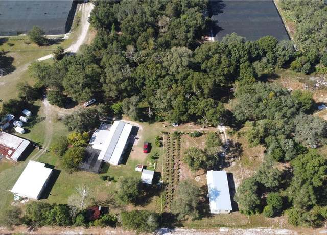 Property at 190 Dickie Ln, Pierson, FL 32180, 5 beds, 4 baths