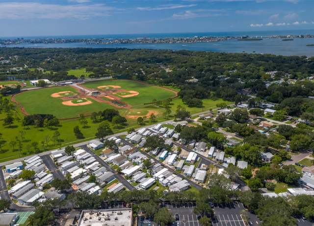 Property at 7801 34th Ave N #9, St Petersburg, FL 33710