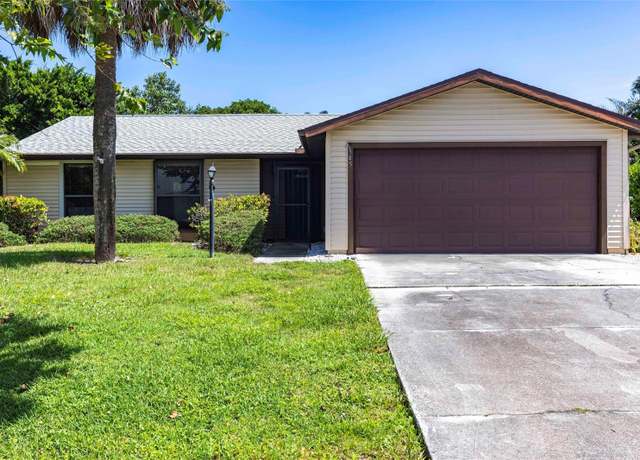 Property at 2345 Outrigger Ln, Naples, FL 34104, 3 beds, 2 baths