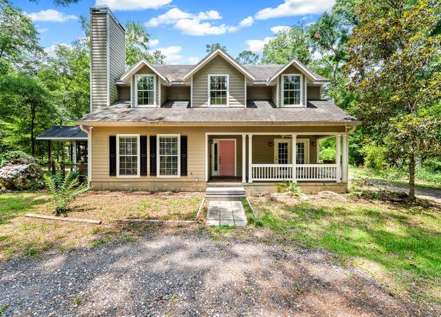 Property at 1412 SW 98th St, Gainesville, FL 32607, 3 beds, 2.5 baths