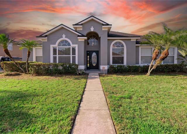 Property at 9885 Montclair Circle Cir, Apopka, FL 32703, 4 beds, 3 baths