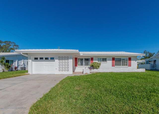 Property at 14181 89th Ave, Seminole, FL 33776, 2 beds, 2 baths