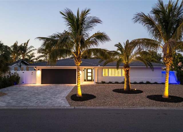 Property at 4523 Clearwater Harbor Dr S, Largo, FL 33770, 2 beds, 2 baths