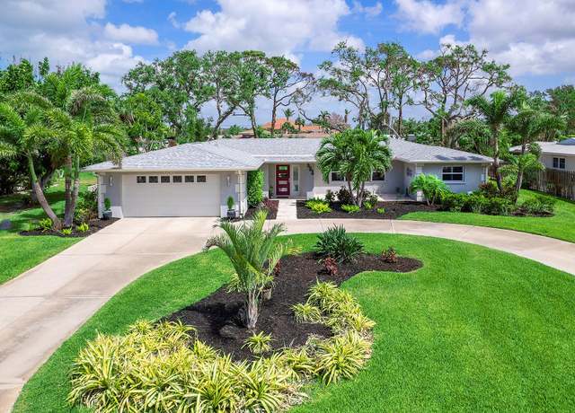 Property at 608 Apalachicola Rd, Venice, FL 34285, 3 beds, 3 baths