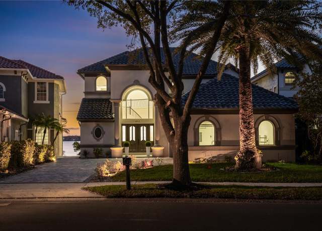 Property at 8010 Firenze Blvd, Orlando, FL 32836, 5 beds, 5.5 baths