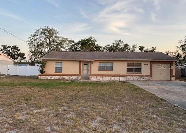 Property at 12230 Skyler Ln, Spring Hill, FL 34609, 2 beds, 1 bath