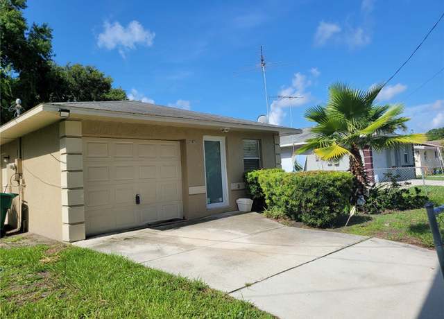 Property at 707 13th St W, Palmetto, FL 34221, 3 beds, 1 bath