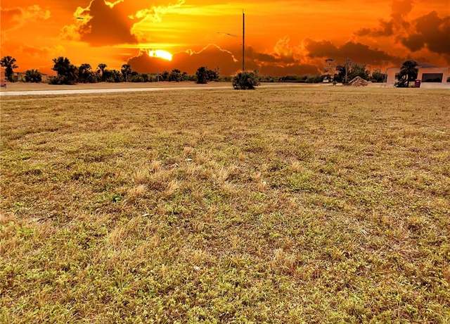 Property at 4004 NW 38th Ter, Cape Coral, FL 33991