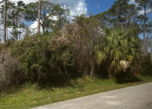 Property at 15 Pepper Ln, Palm Coast, FL 32164