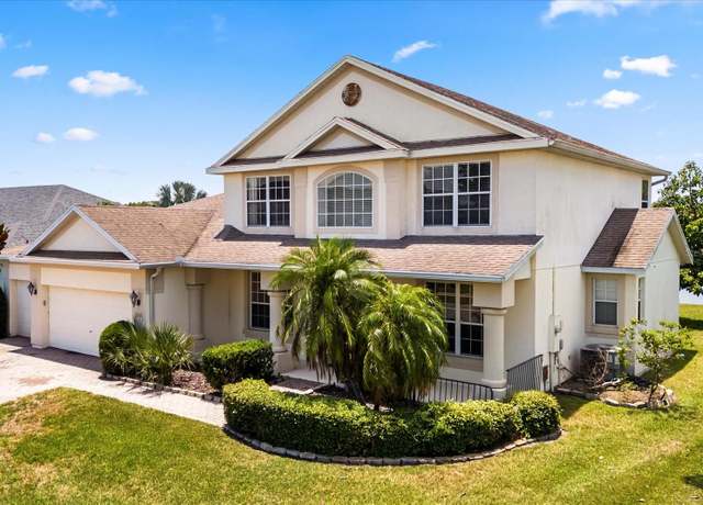 Property at 2512 Chapala Dr, Kissimmee, FL 34746, 5 beds, 4 baths