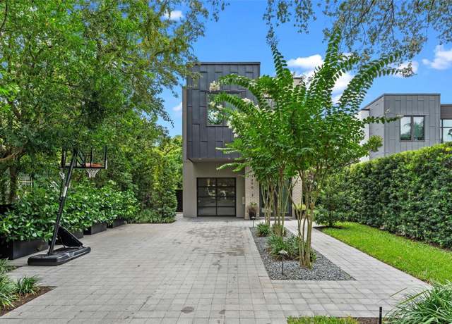Property at 1270 Arlington Pl, Winter Park, FL 32789, 3 beds, 4 baths